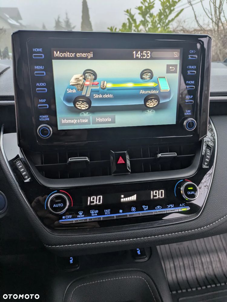 Toyota Corolla 2.0 Hybrid Style - 13