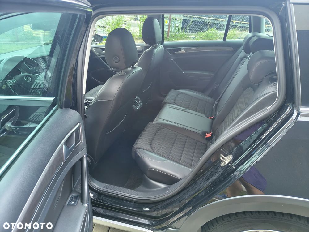 Volkswagen Golf 2.0 TDI 4Motion BlueMotion Technology Allstar - 13