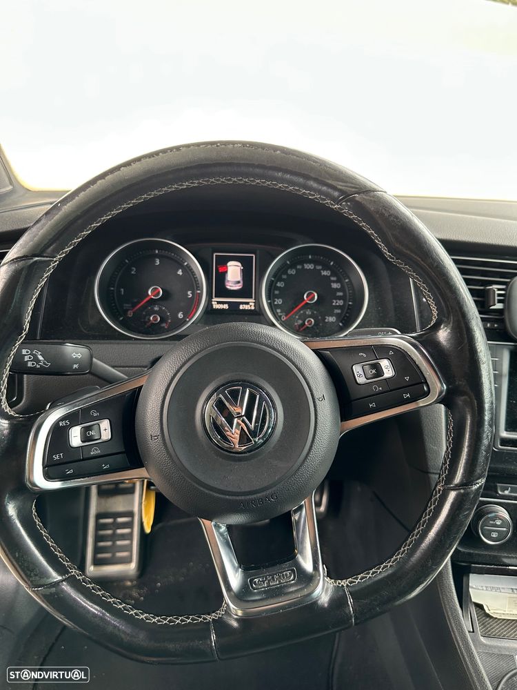 VW Golf GTD 2.0 TDI SCR DSG - 5