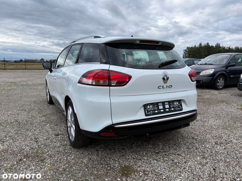 Renault Clio Energy dCi 110 Start & Stop INITIALE PARIS - 8