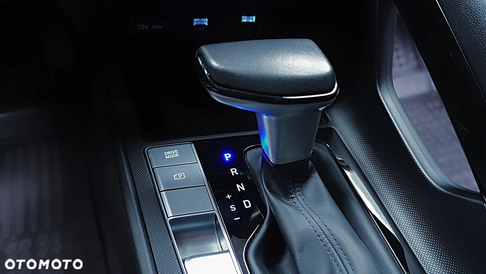 Hyundai Elantra 1.6 Smart CVT - 21