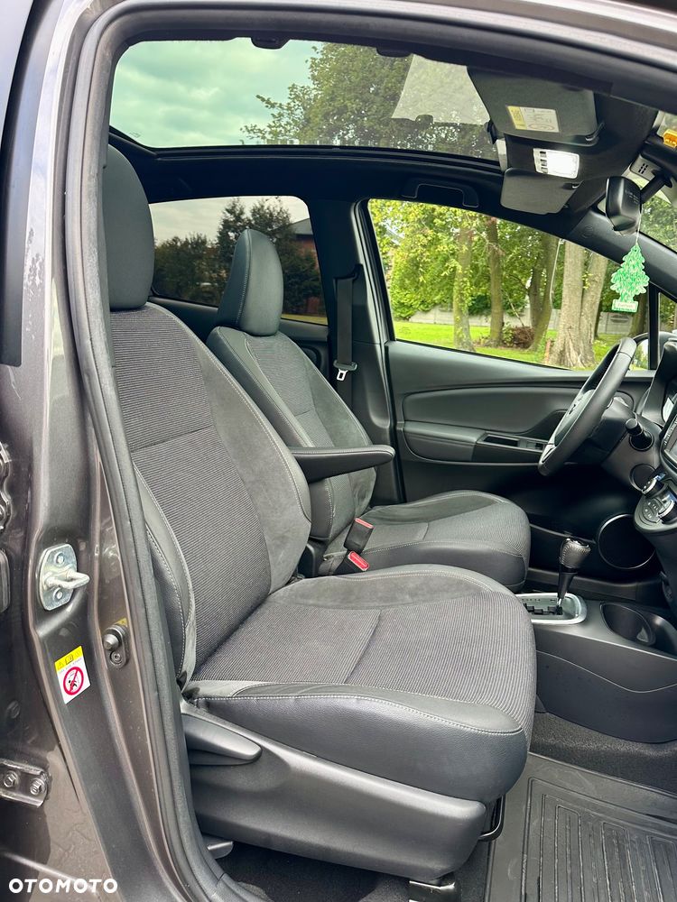 Toyota Yaris - 8
