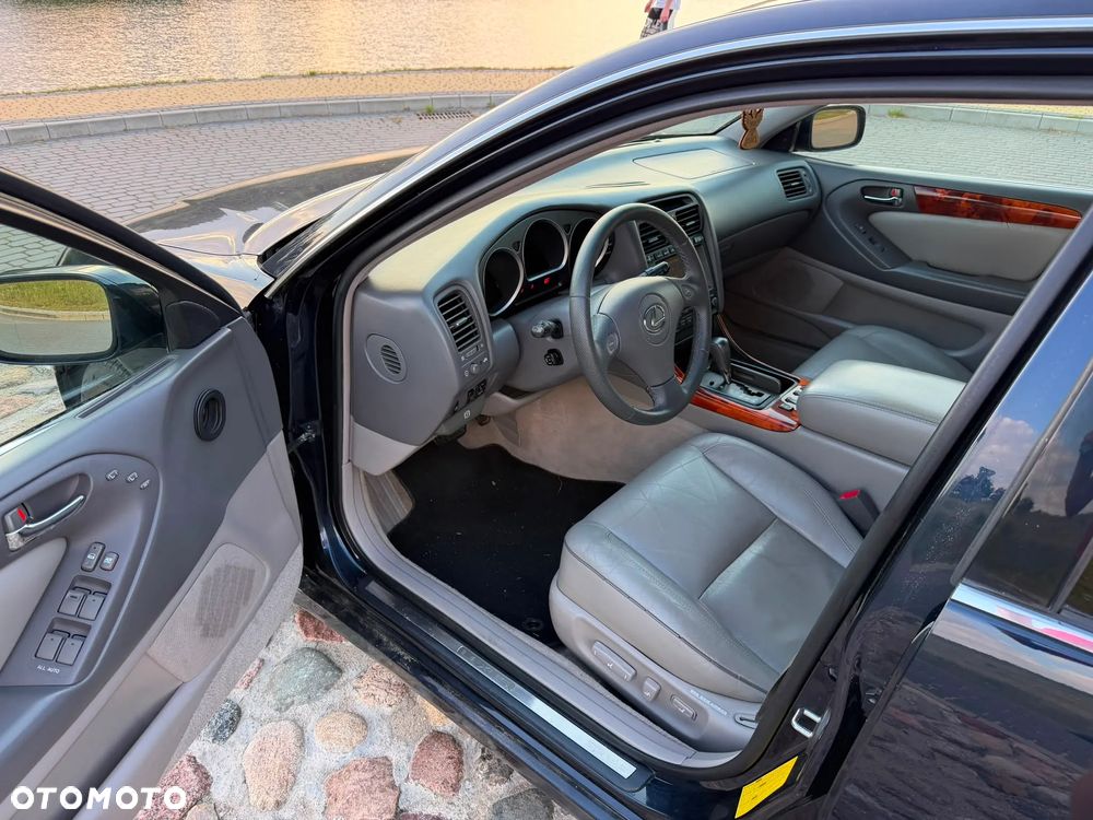 Lexus GS 300 - 14
