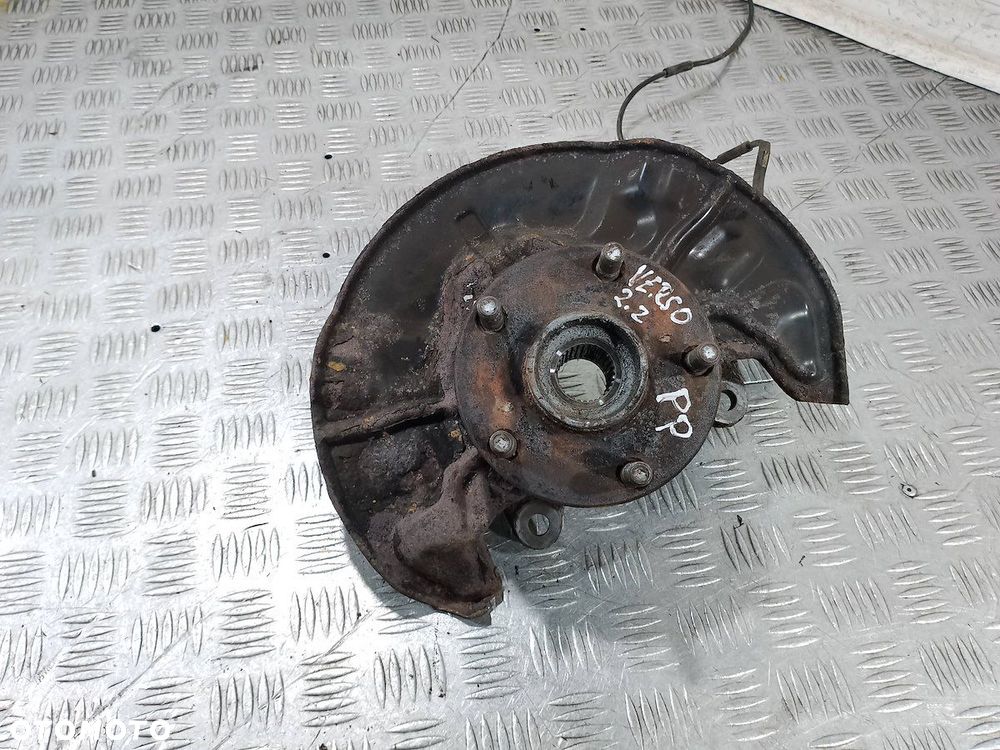 ZWROTNICA PRAWY PRZÓD TOYOTA COROLLA VERSO II 2.2 DCAT - 6