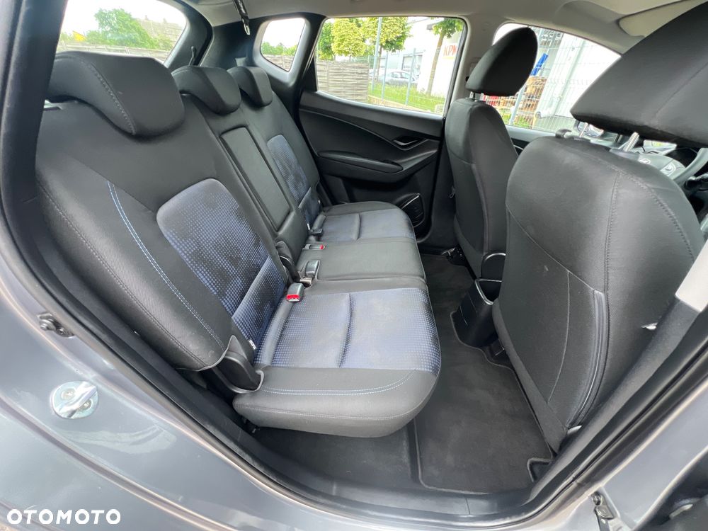 Hyundai ix20 1.4 blue Comfort - 20