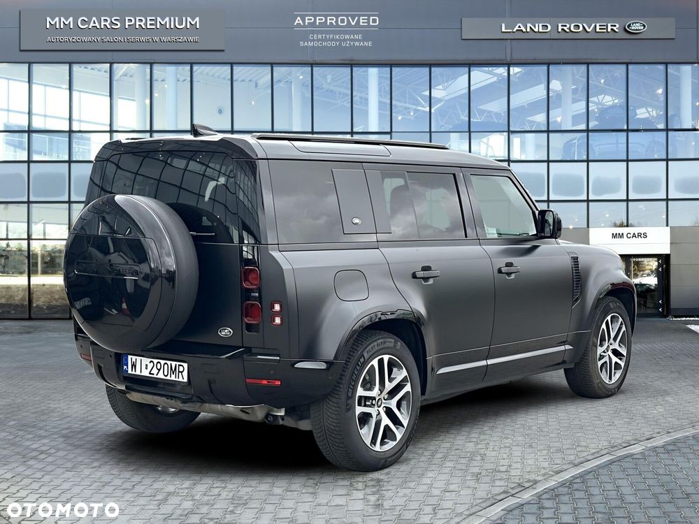 Land Rover Defender - 6