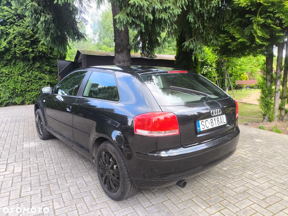 Audi A3 3-drzwiowe 1.6 Ambiente - 4