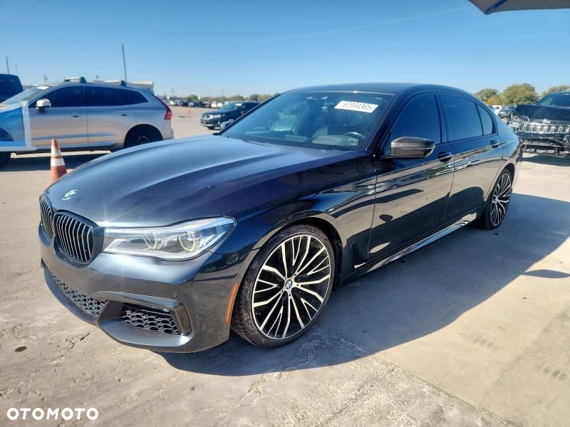 BMW Seria 7 750i xDrive - 1