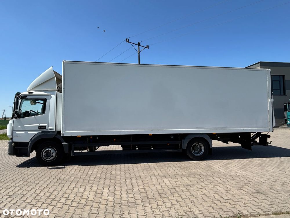 Mercedes-Benz ATEGO 1524  EURO 6 (1527, 1530) kontener z windą , kabina przeedłużana  z łóżkiem składanym - 11