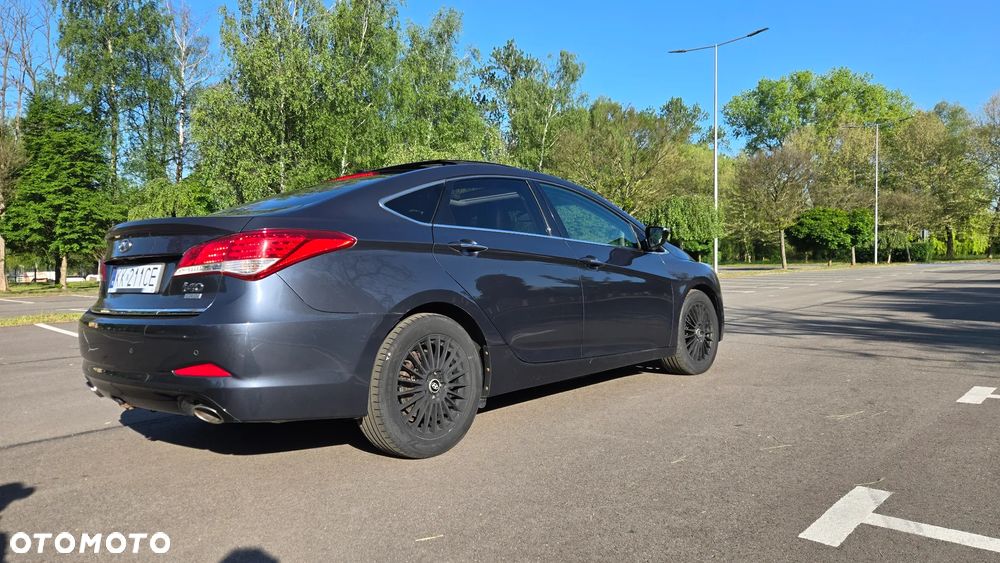 Hyundai i40 1.7 CRDi Comfort + - 8