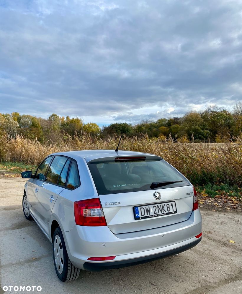 Skoda RAPID 1.2 TSI Ambition - 4