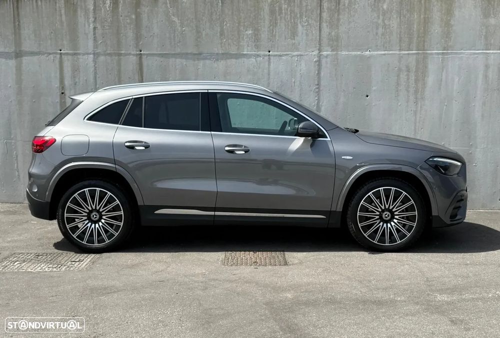 Mercedes-Benz GLA 250 e AMG Line - 7