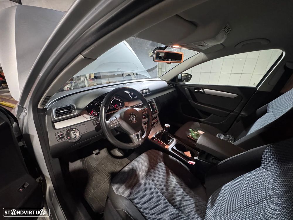 VW Passat Variant 1.6 TDI BlueMotion Business Edition - 3