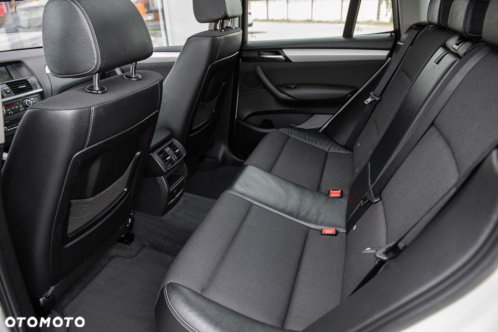 BMW X3 xDrive20d - 24