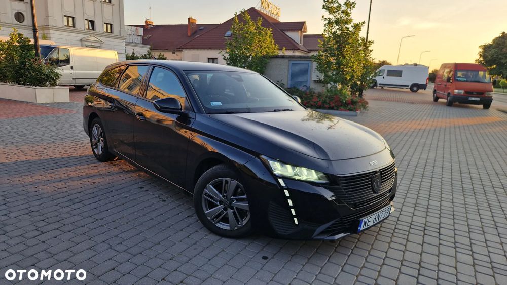 Peugeot 308 1.2 PureTech Active Pack S&S EAT8 - 6