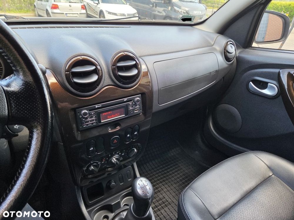 Dacia Duster 1.6 Laureate - 37