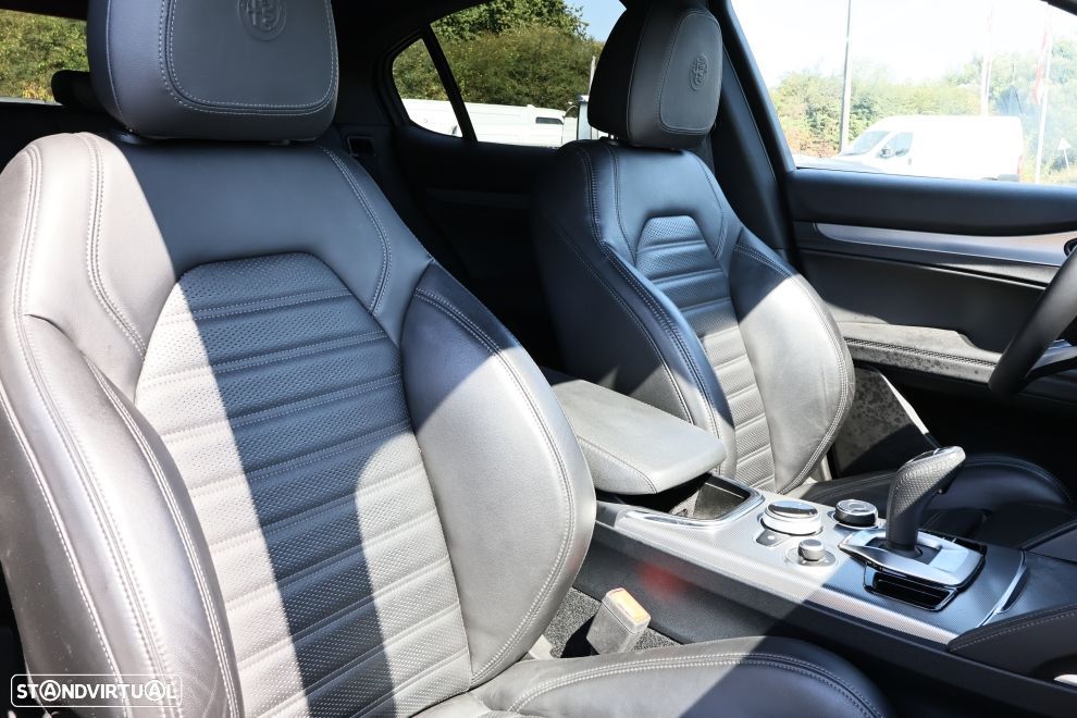 Alfa Romeo Stelvio 2.2 D Sprint Q4 AT8 - 12