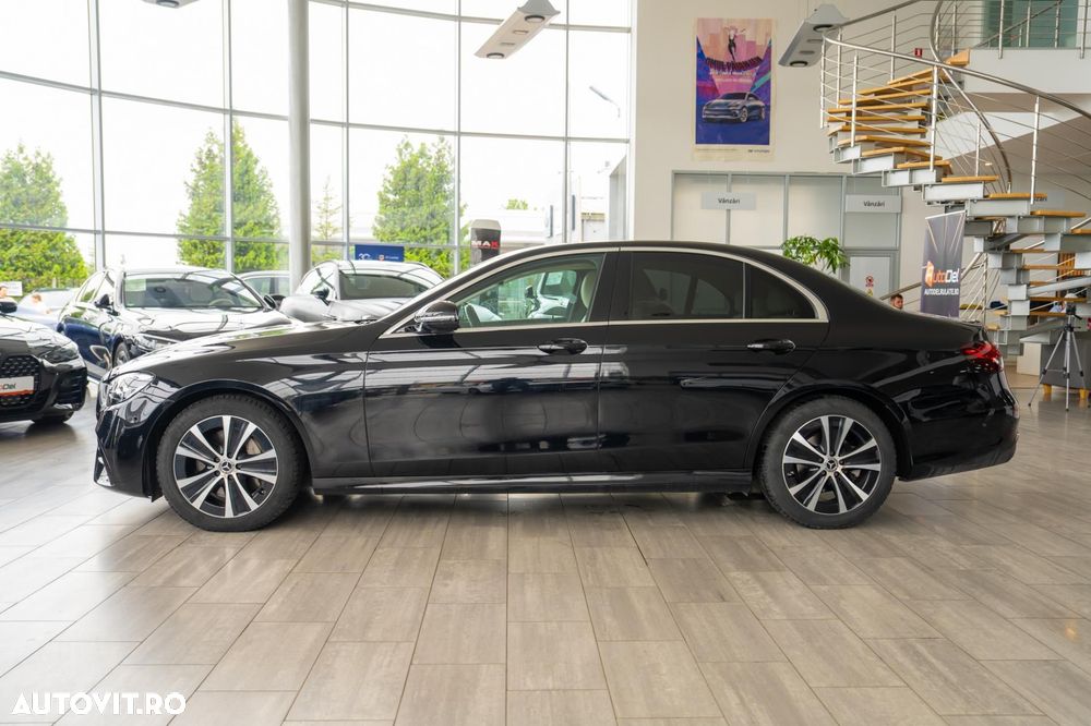 Mercedes-Benz E 220 d 4Matic 9G-TRONIC AMG Line - 10