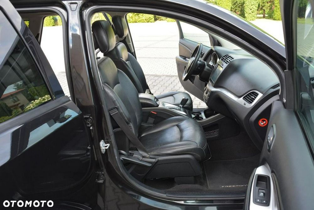 Fiat Freemont 2.0 Multijet Black Code AWD - 14