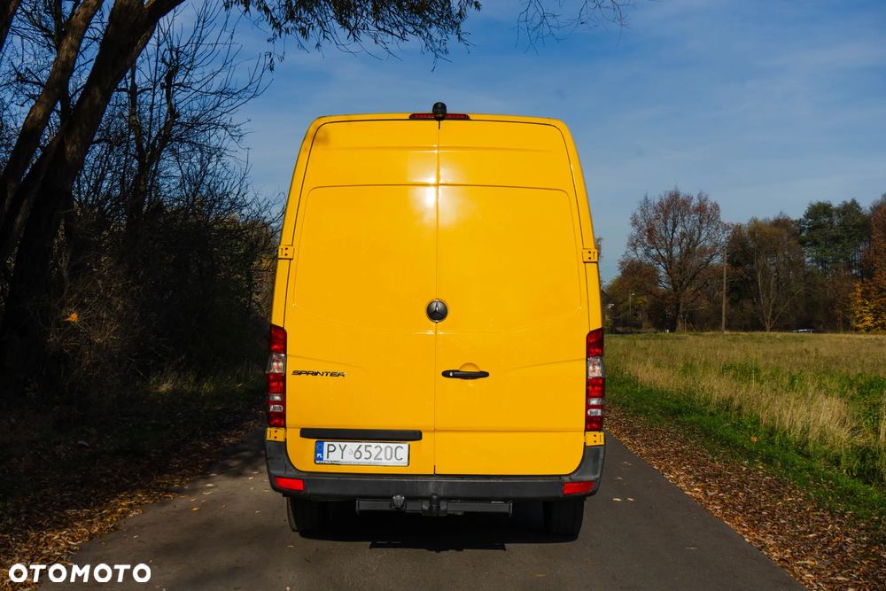 Mercedes-Benz Sprinter - 6