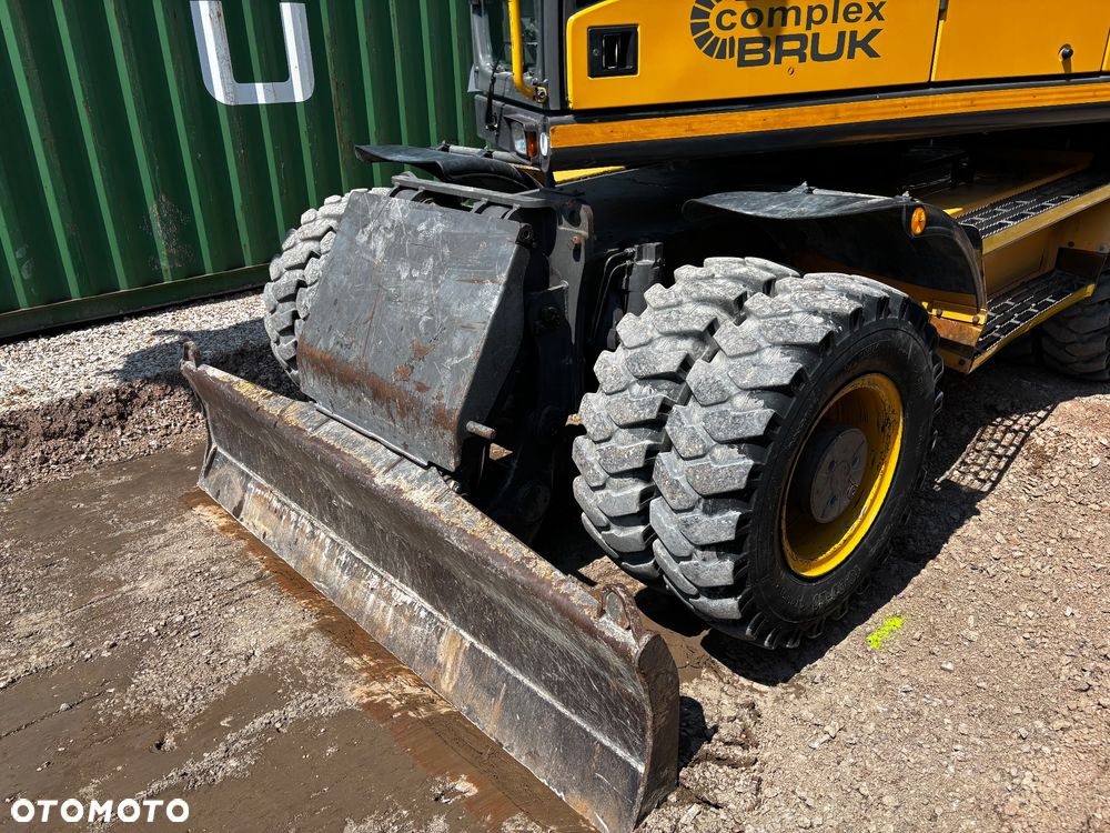 Volvo EW 160C - 8
