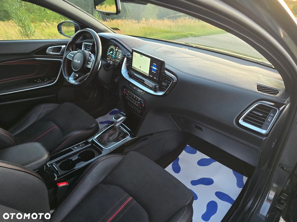 Kia ProCeed 1.6 T-GDI DCT7 OPF GT - 12