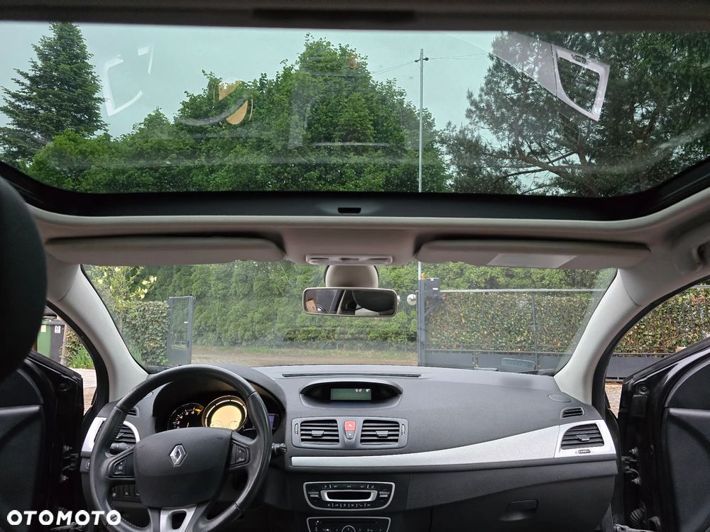Renault Megane 2.0 16V Dynamique CVT - 8