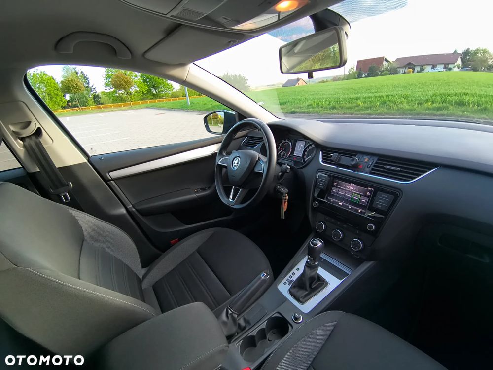 Skoda Octavia 1.5 TSI ACT DSG Ambition - 12