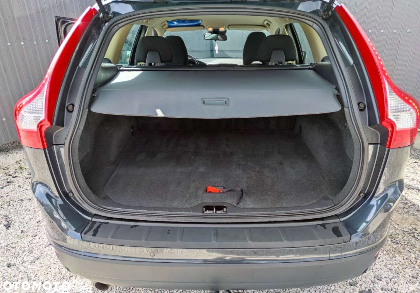 Volvo XC 60 DRIVe Kinetic - 28