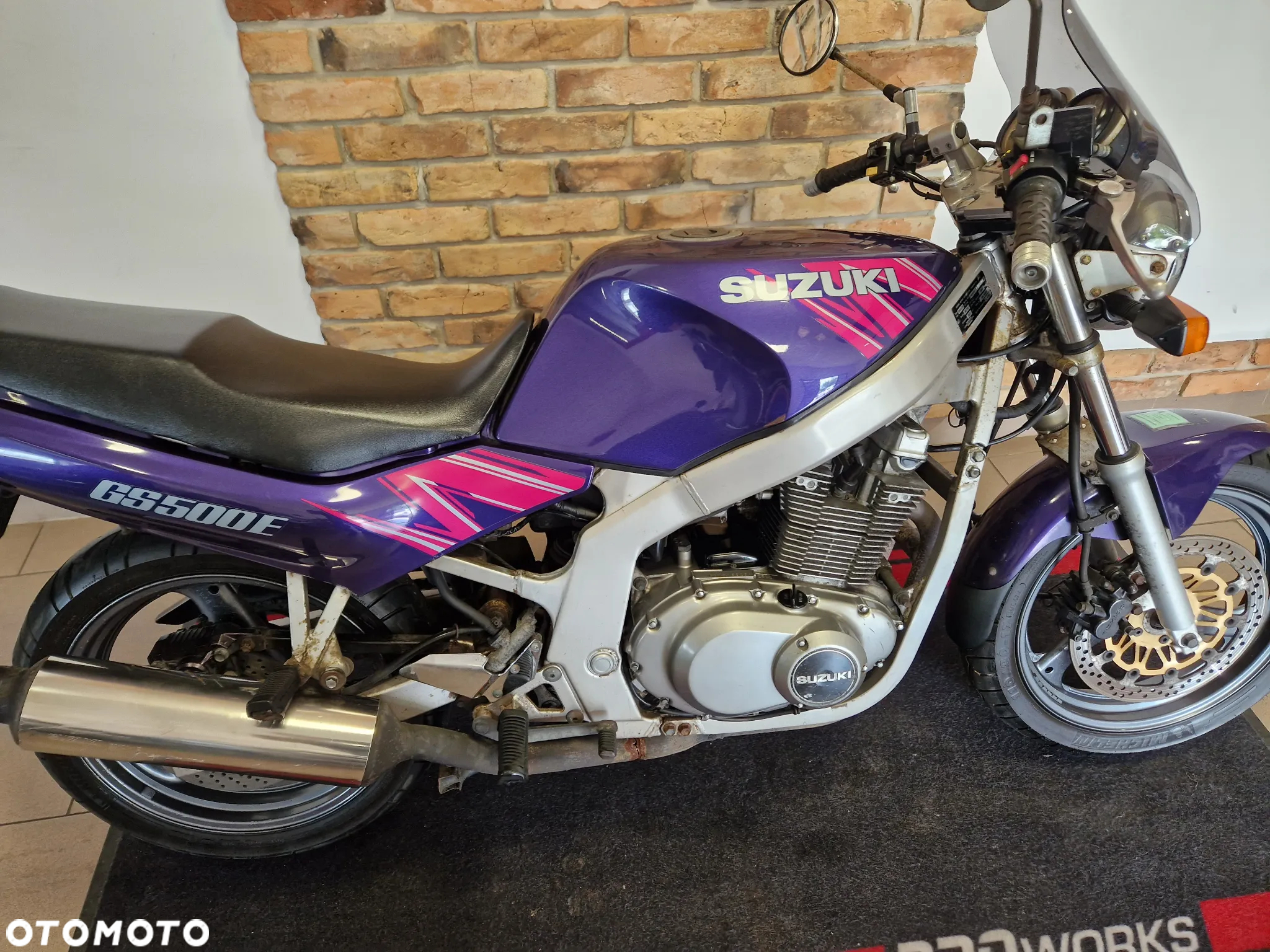 Suzuki GS - 22