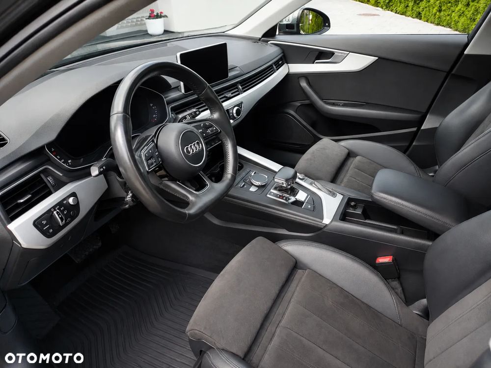 Audi A4 Avant 2.0 TFSI ultra S tronic design - 11