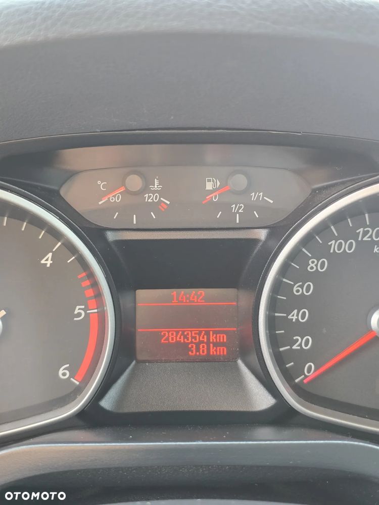 Ford Galaxy - 10