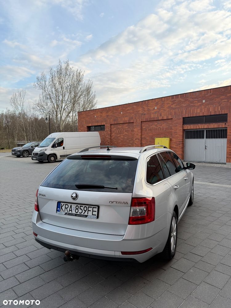 Skoda Octavia 1.5 TSI ACT Style DSG - 18