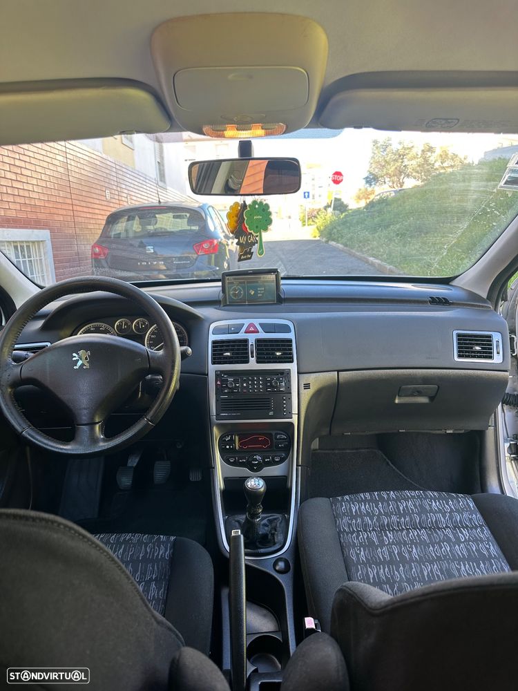 Peugeot 307 1.4 16V Navtech - 8