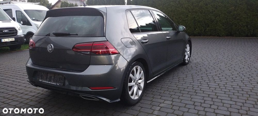 Volkswagen Golf 1.5 TSI OPF R-Line - 9