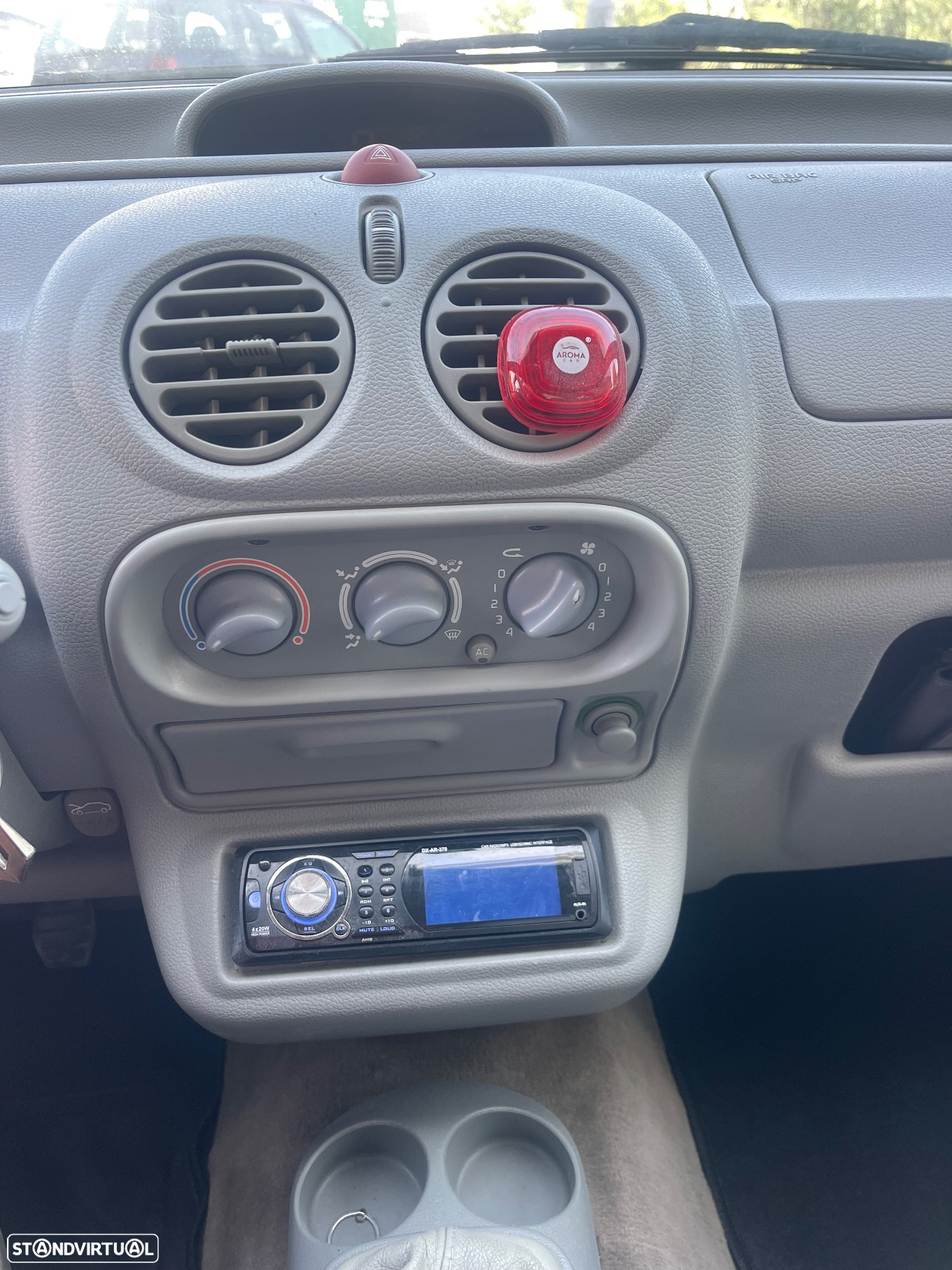 Renault Twingo 1.2 16V Initiale - 10