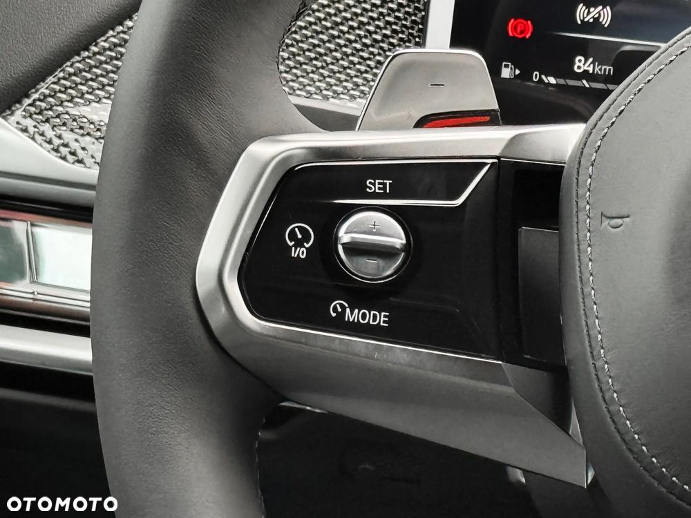 BMW Seria 7 - 28