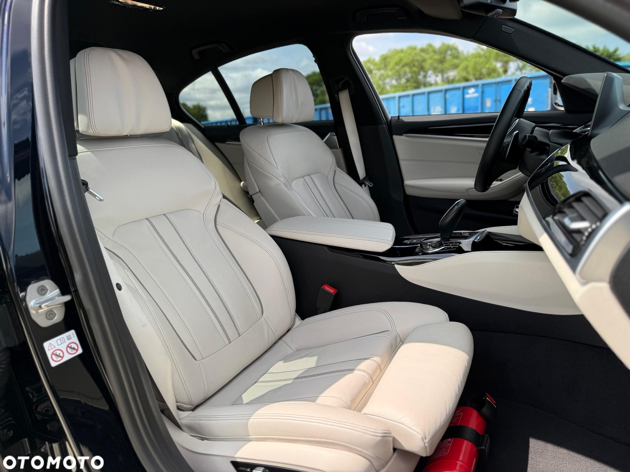 BMW Seria 5 520d xDrive M Sport sport - 17
