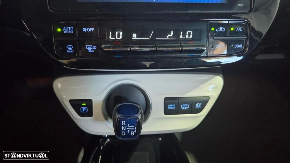 Toyota Prius 1.8 Plug-In Pack Premium - 27