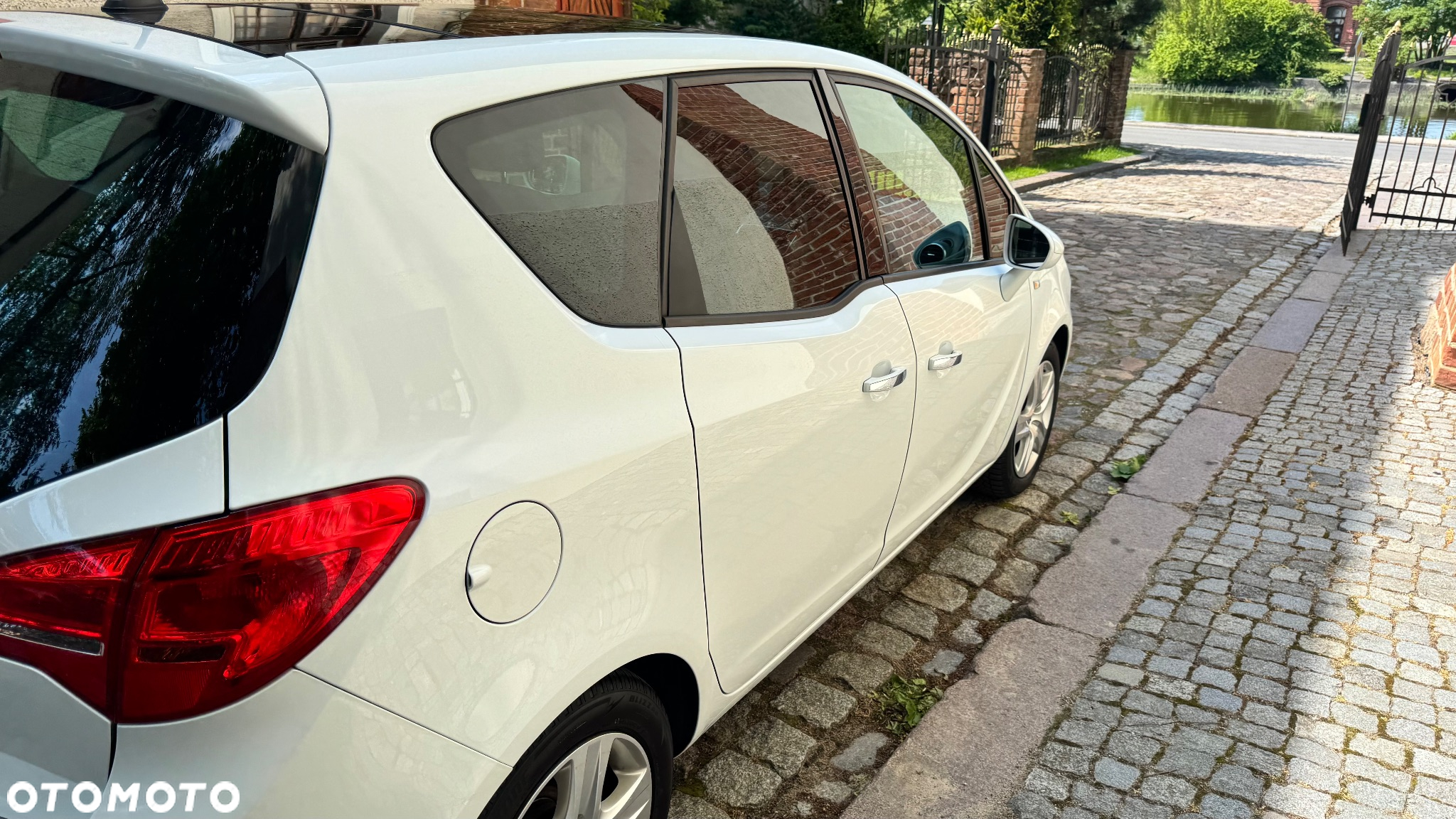 Opel Meriva 1.4 T Cosmo - 11