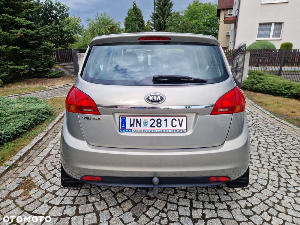 Kia Venga 1.4 CVVT Dream Team Edition - 10