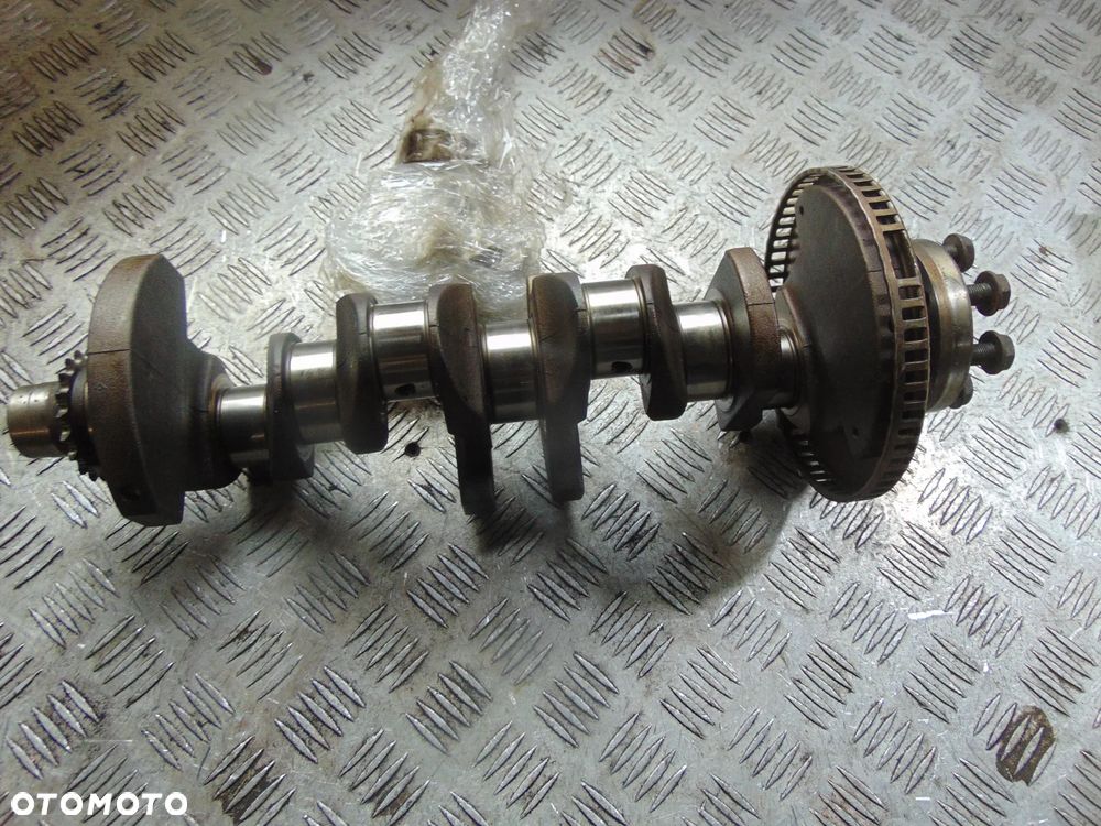 Wał korbowy Audi 1,6 8v Da50857 cena sztuka