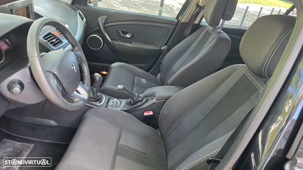 Renault Mégane Sport Tourer 1.5 dCi Dynamique - 5