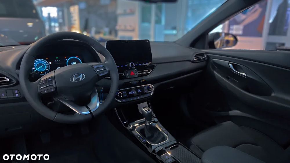 Hyundai i30 1.6 T-GDI Smart DCT - 9