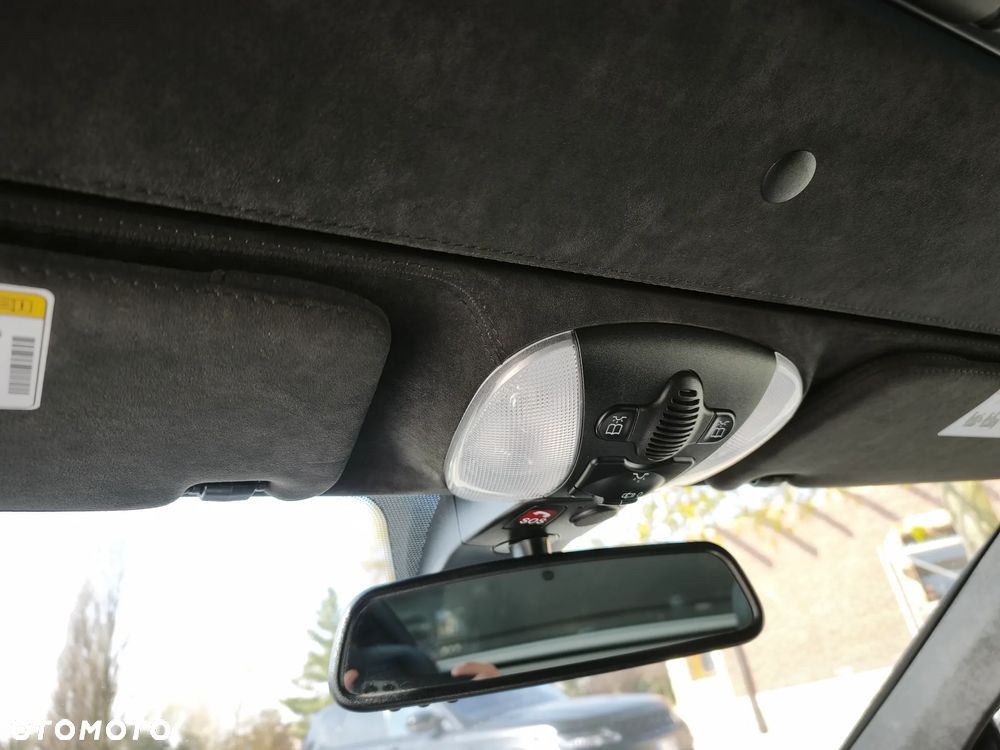 Mercedes-Benz SL 63 AMG SPEEDSHIFT MCT - 21