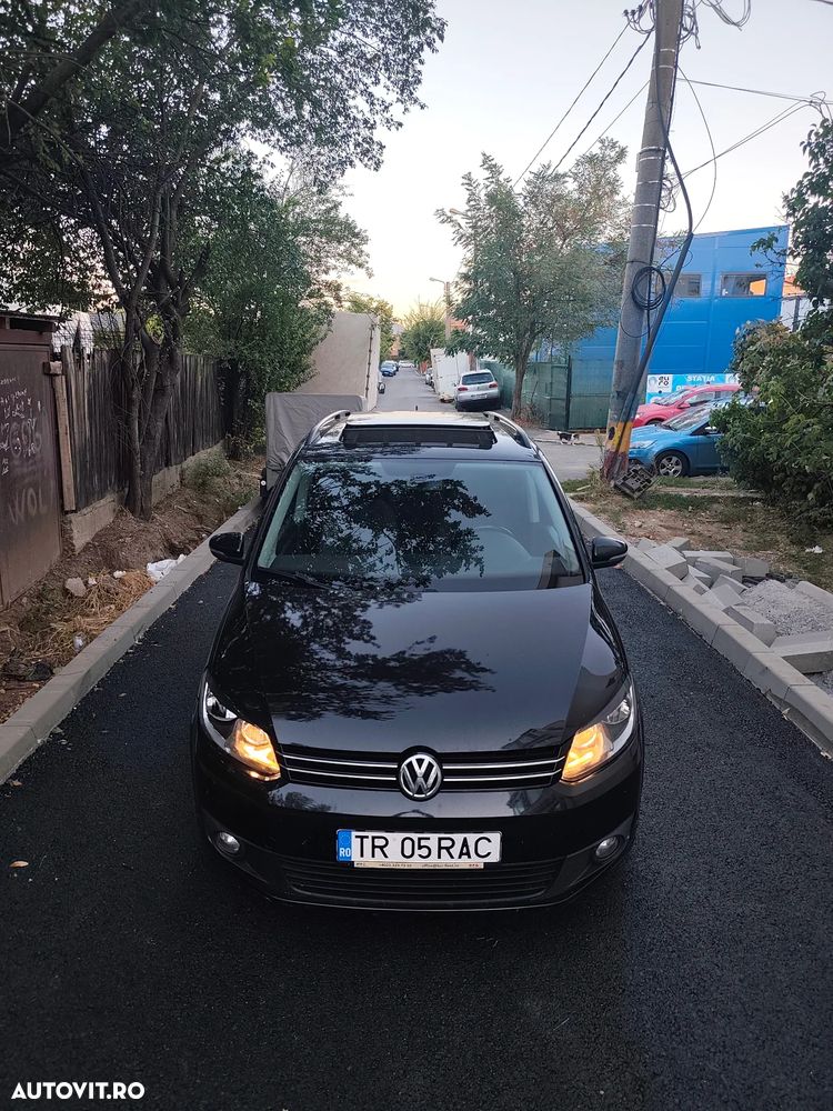 Volkswagen Touran 1.6 TDI DPF Comfortline - 1