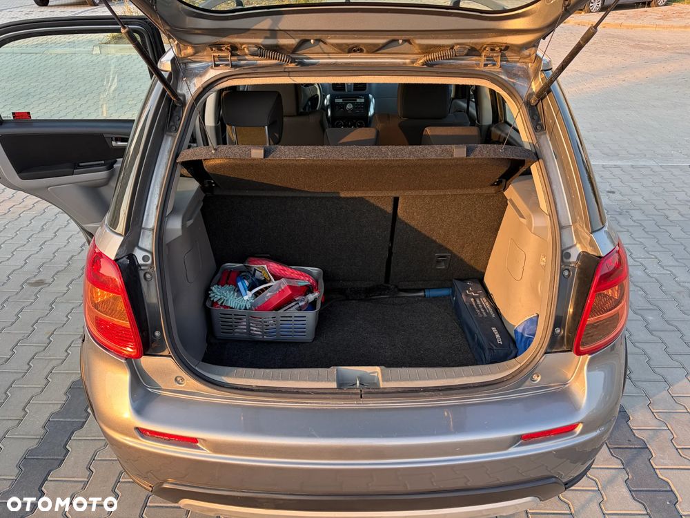 Suzuki SX4 1.6 Comfort 4WD - 5