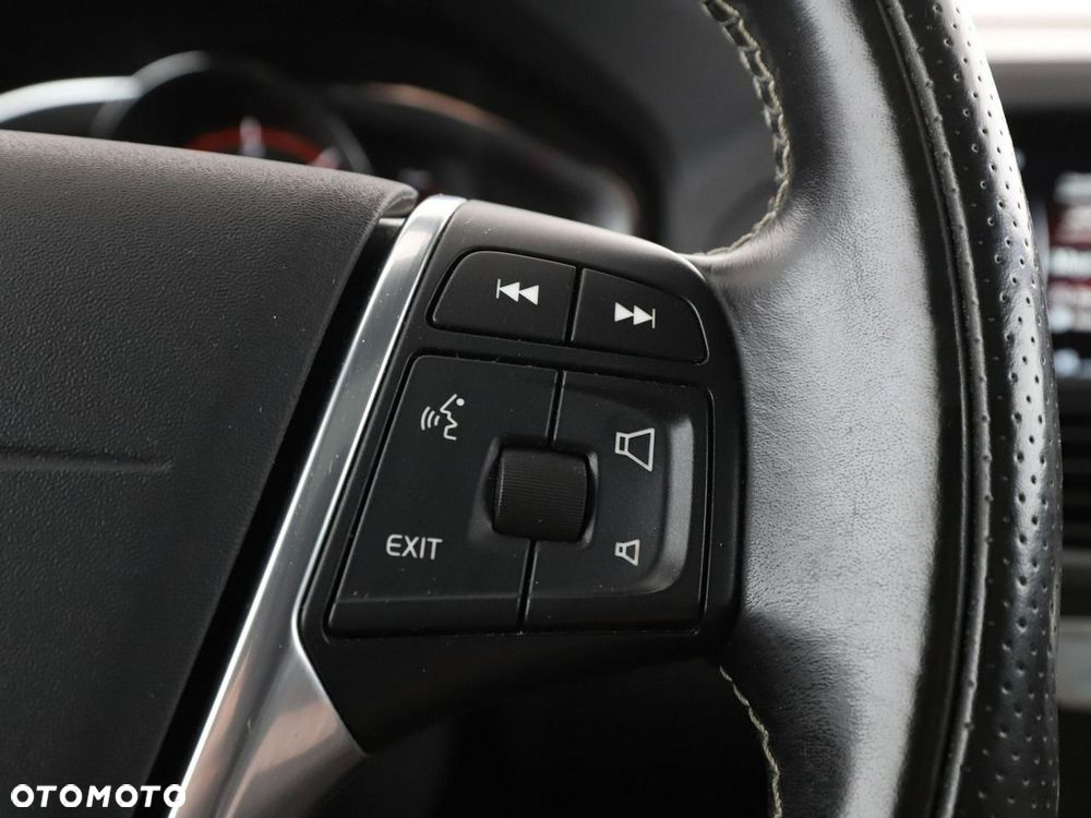 Volvo XC 60 D4 Momentum - 31