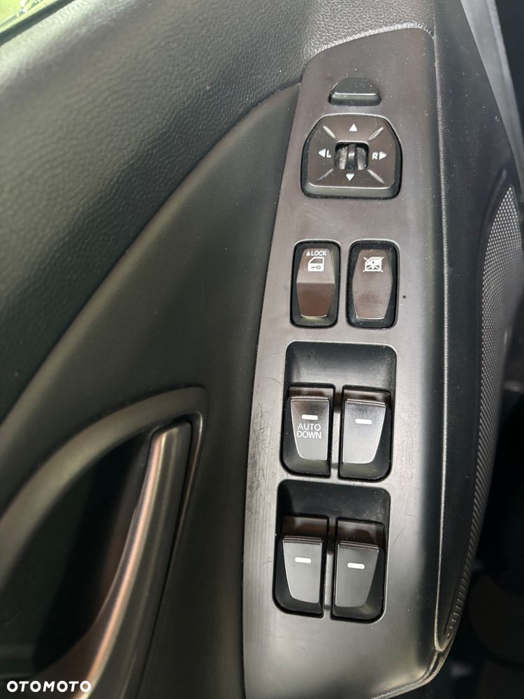 Hyundai Tucson 2.0 CRDi 2WD Automatik GLS - 22