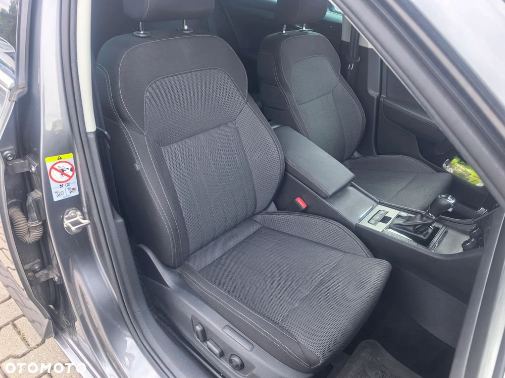 Skoda Superb 2.0 TDI SCR Style DSG - 14